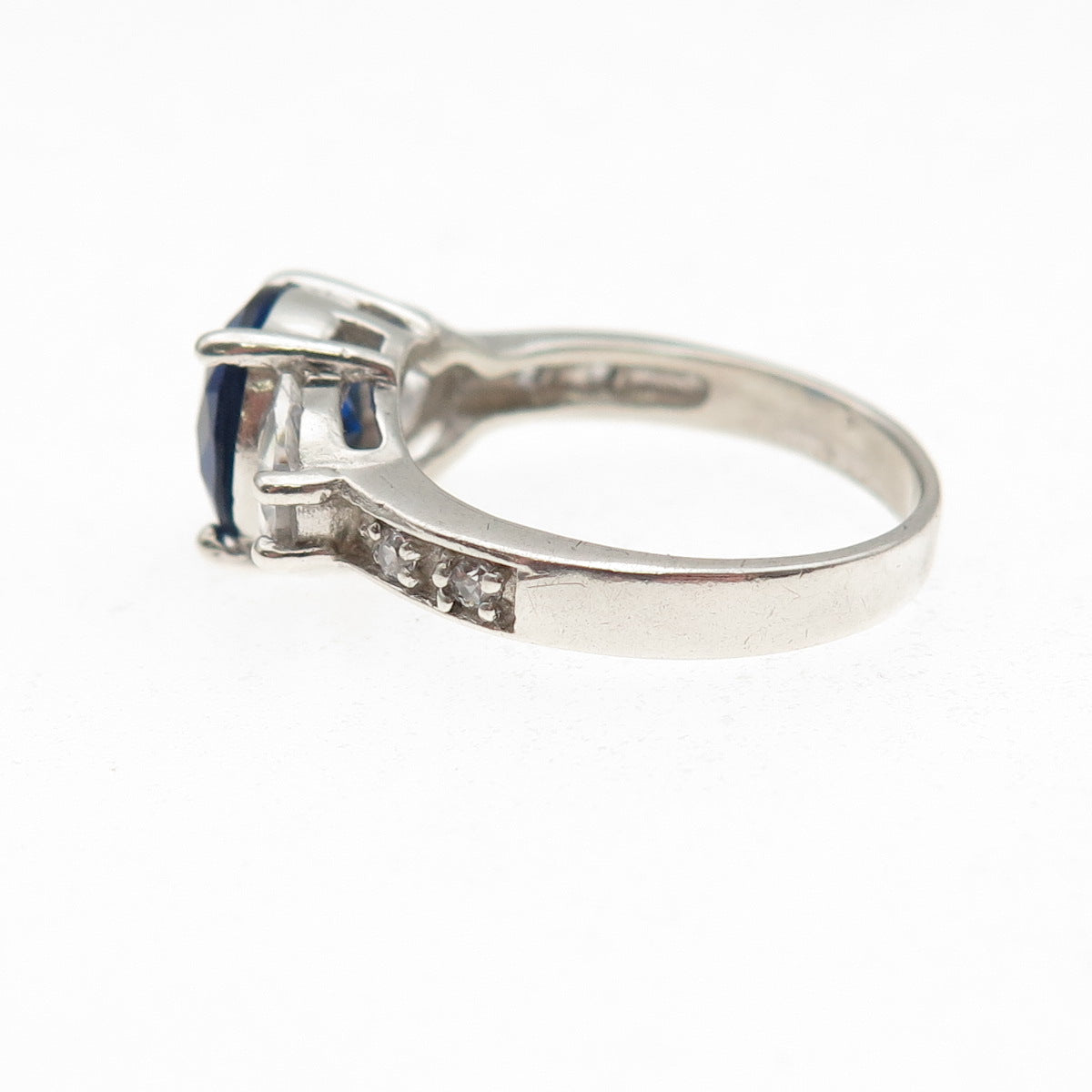 925 Sterling Silver Multi-Cut Blue & White C Z Ring Size 6.25