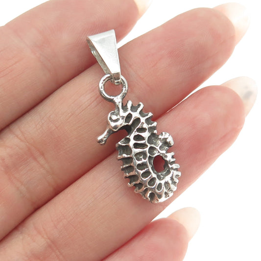 925 Sterling Silver Vintage Seahorse Minimalist Pendant