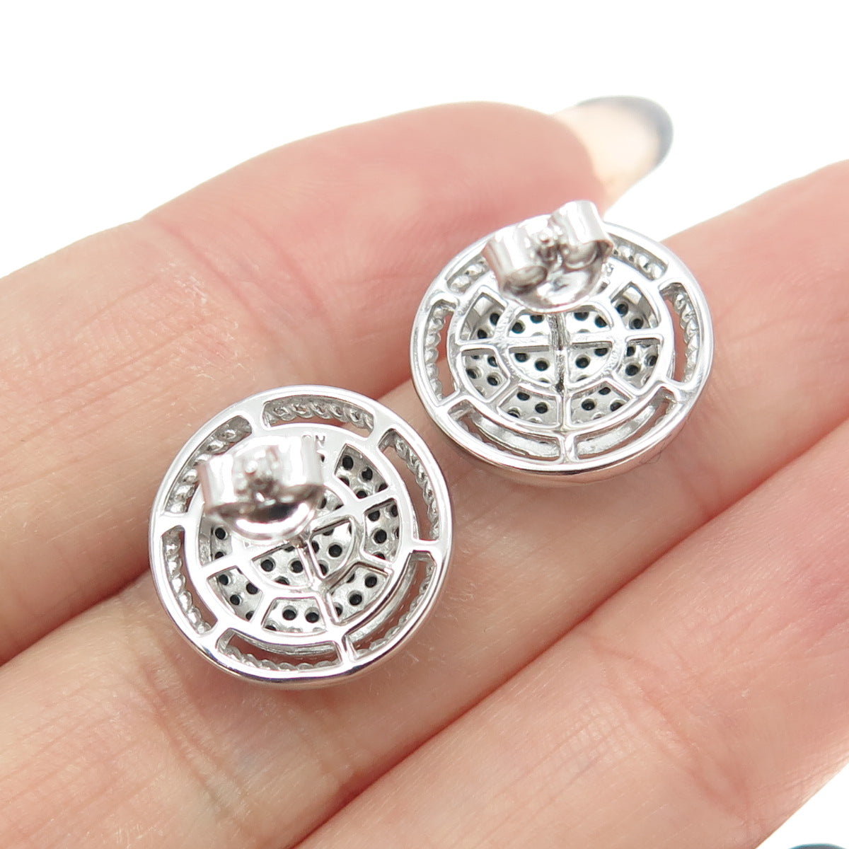 925 Sterling Silver Round-Cut Black C Z Round Roped Earrings