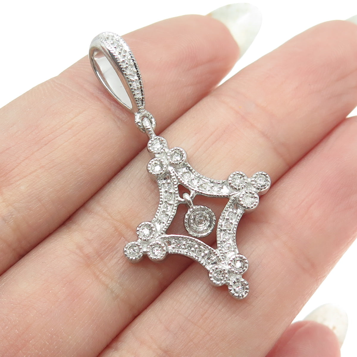 LESLIE 925 Sterling Silver Real Round-Cut Diamond Floral Pendant