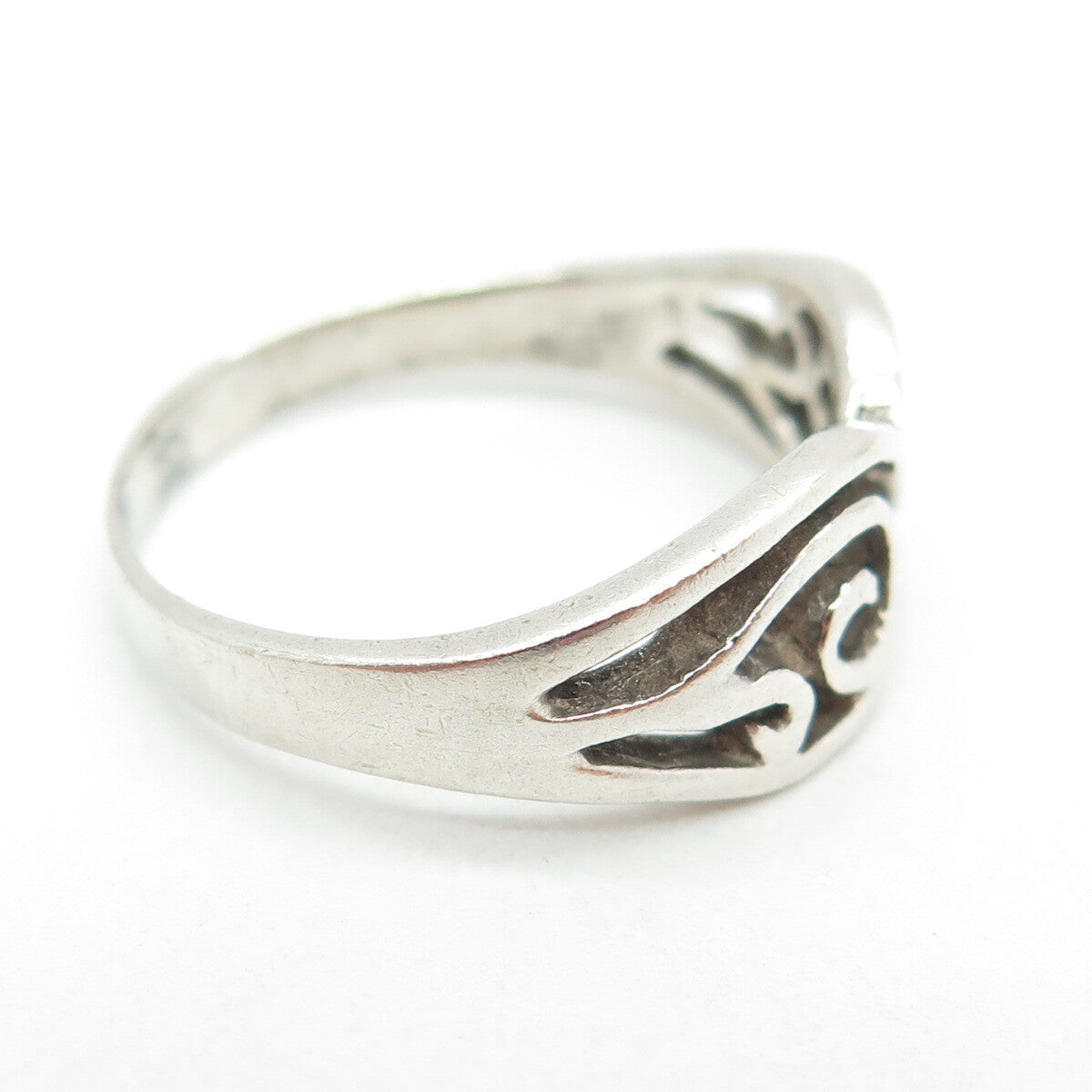 925 Sterling Silver Vintage Swirl Ring Size 10.75
