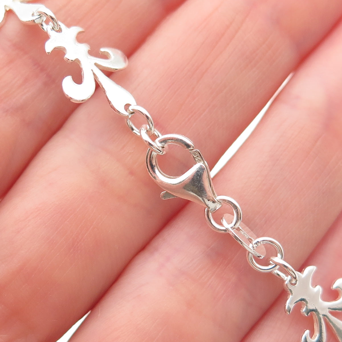 925 Sterling Silver Vintage Fleur de Lis Link Bracelet 7.25"