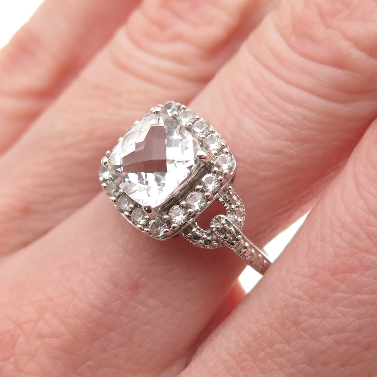 JH Young 925 Sterling Silver Real Diamond White Topaz Engagement Ring Size 7.25