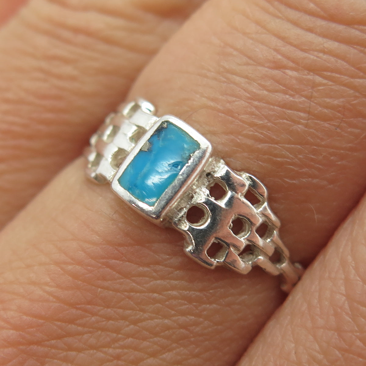 925 Sterling Silver Vintage European Real Kingman Turquoise Mesh Ring Size 7.75