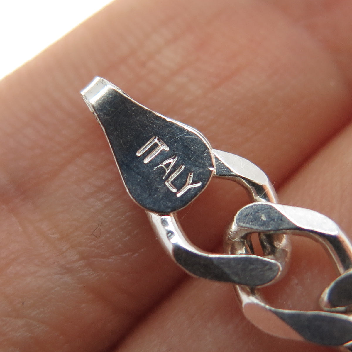 925 Sterling Silver Vintage Italy Figaro Link Bracelet 7.5"