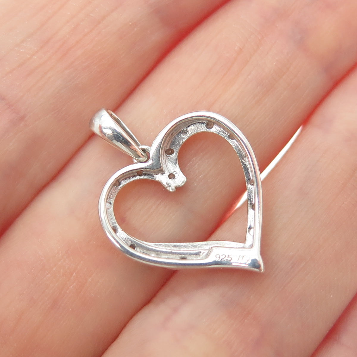 CHARLES WINSTON 925 Sterling Silver Real Diamond Heart Minimalist Charm Pendant