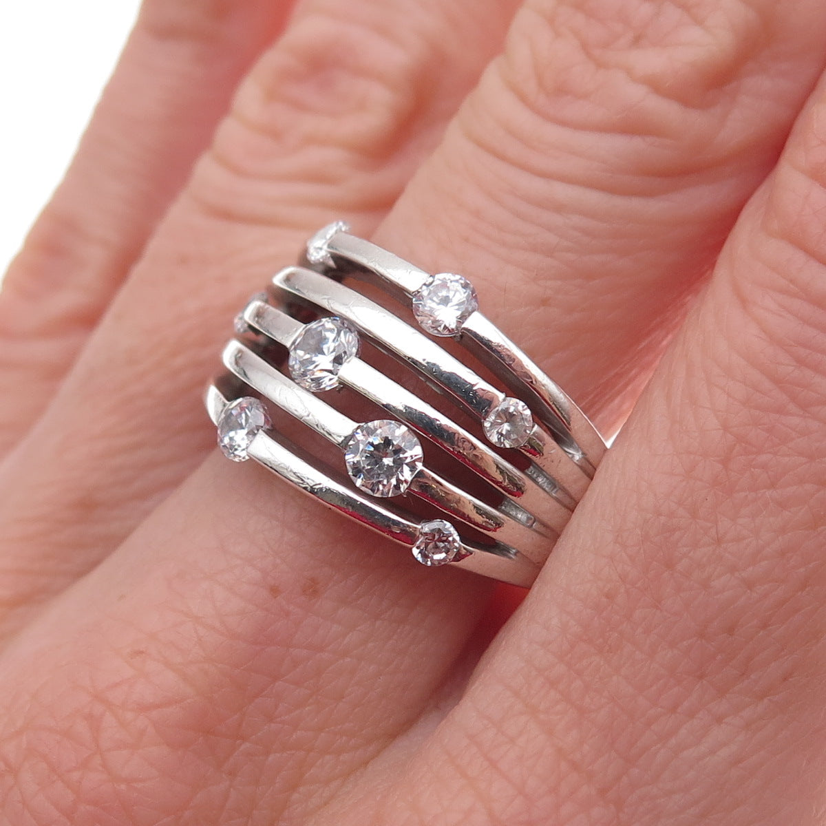 925 Sterling Silver Round-Cut C Z 5-Row Station Ring Size 7.25
