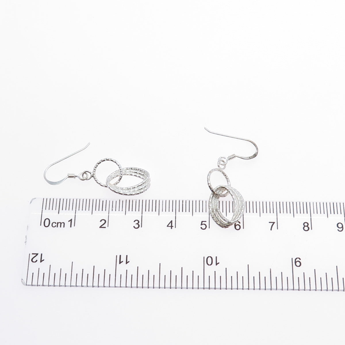 925 Sterling Silver Vintage Interlocked Oval Link Dangle Earrings