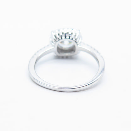 925 Sterling Silver Round-Cut C Z Ring Size 7.25