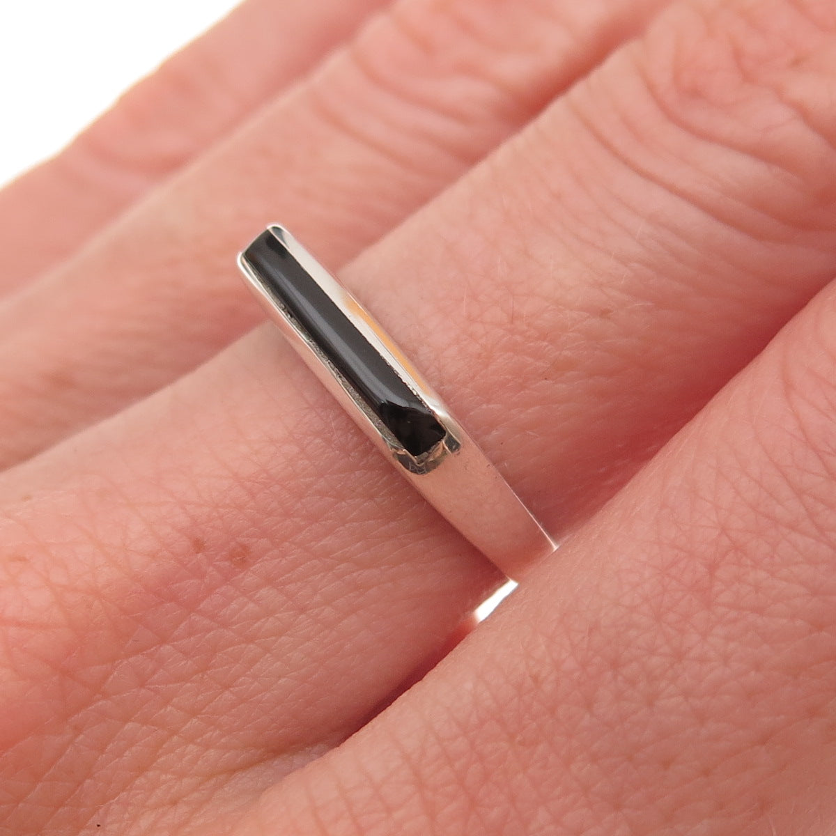 Old Pawn 925 Sterling Silver Vintage Southwestern Black Onyx Ring Size 6.75