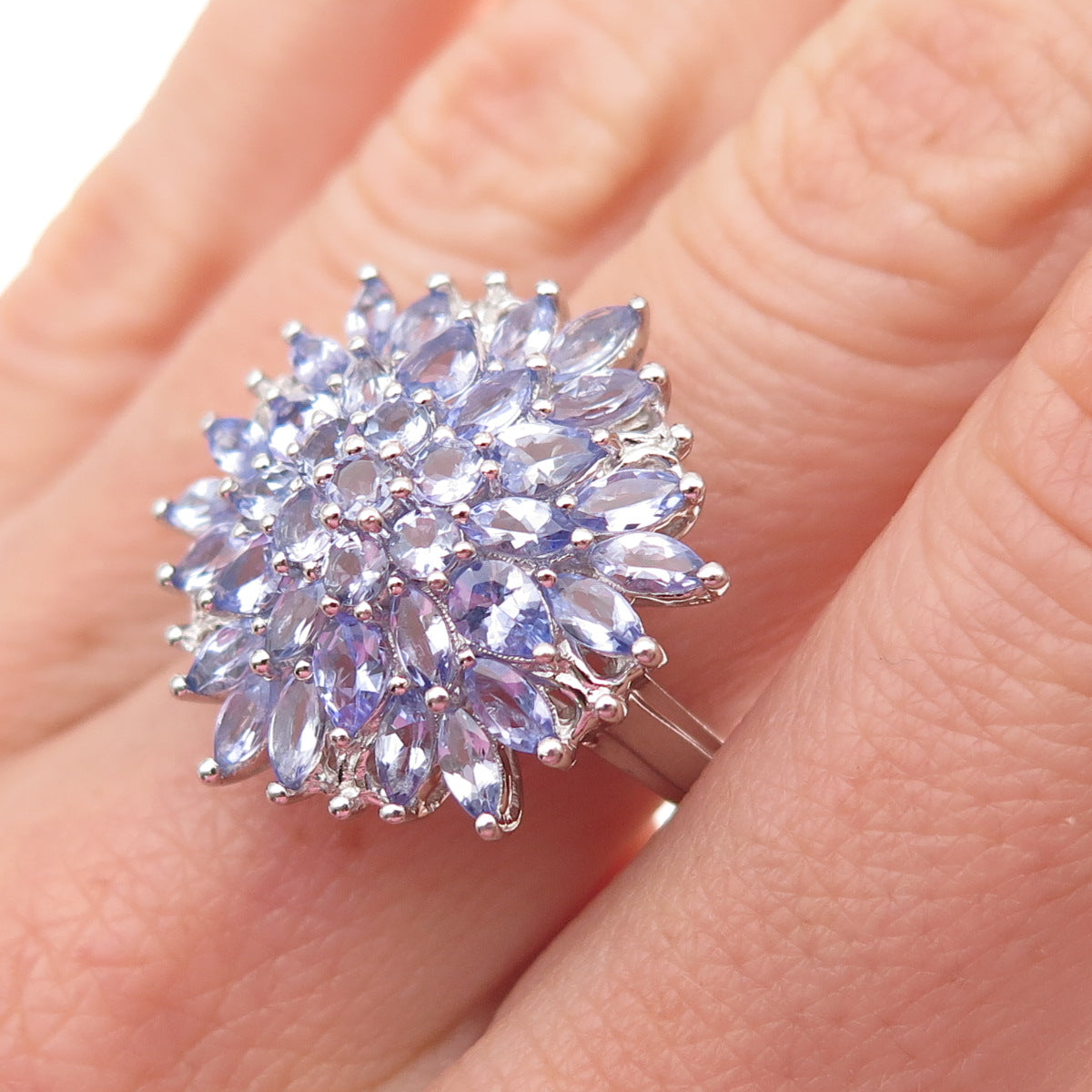 Harold Trujillo 925 Sterling Silver Real Tanzanite Floral Ring Size 7.75