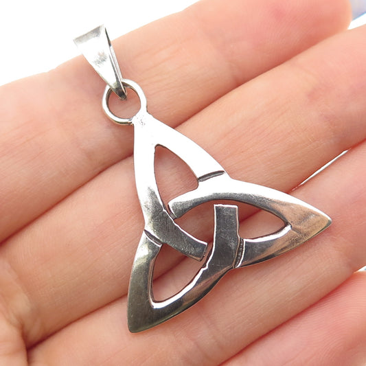 925 Sterling Silver Vintage Celtic Trinity Knot Oxidized Charm Pendant