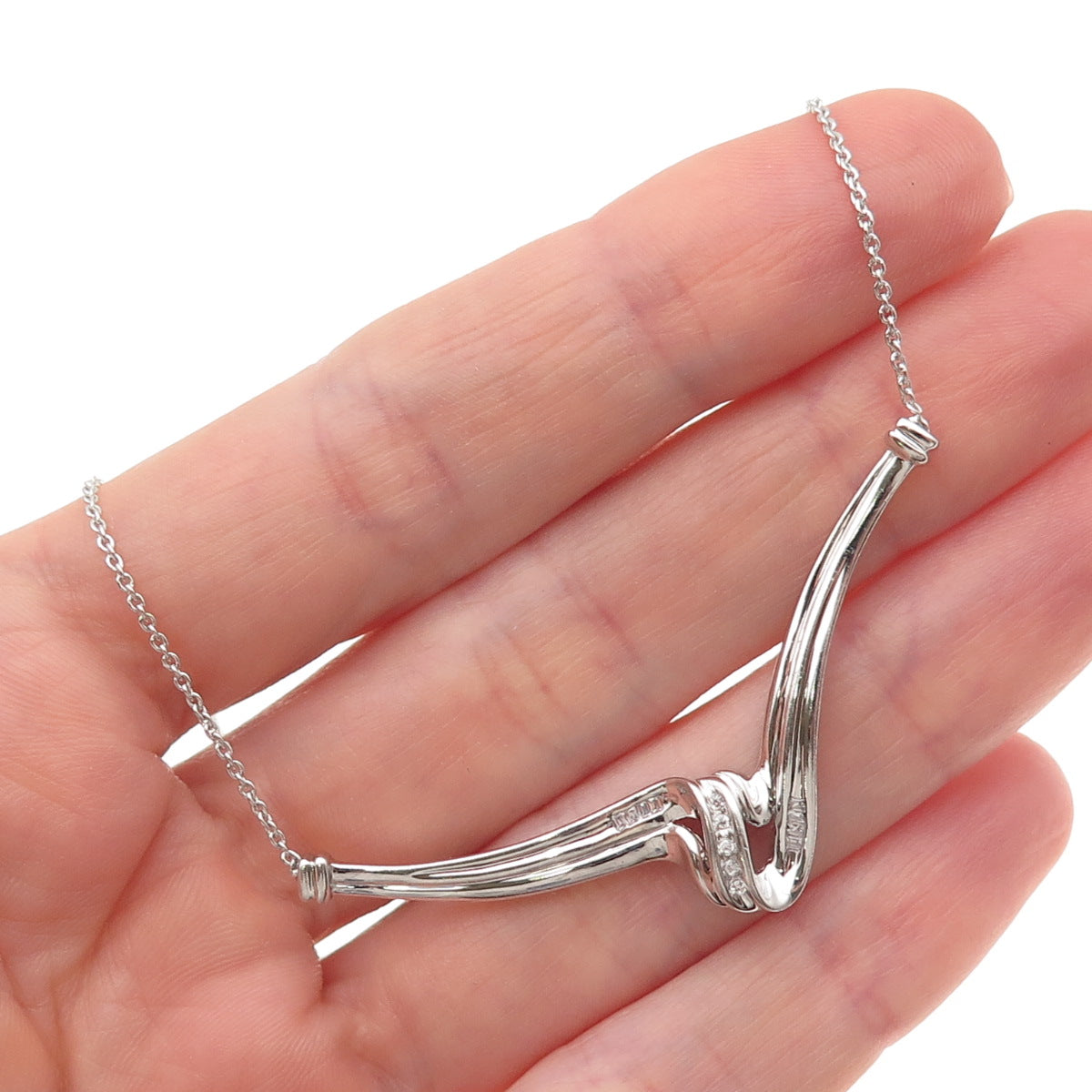 925 Sterling Silver C Z Twisted Pendant Cable Chain Necklace 18"