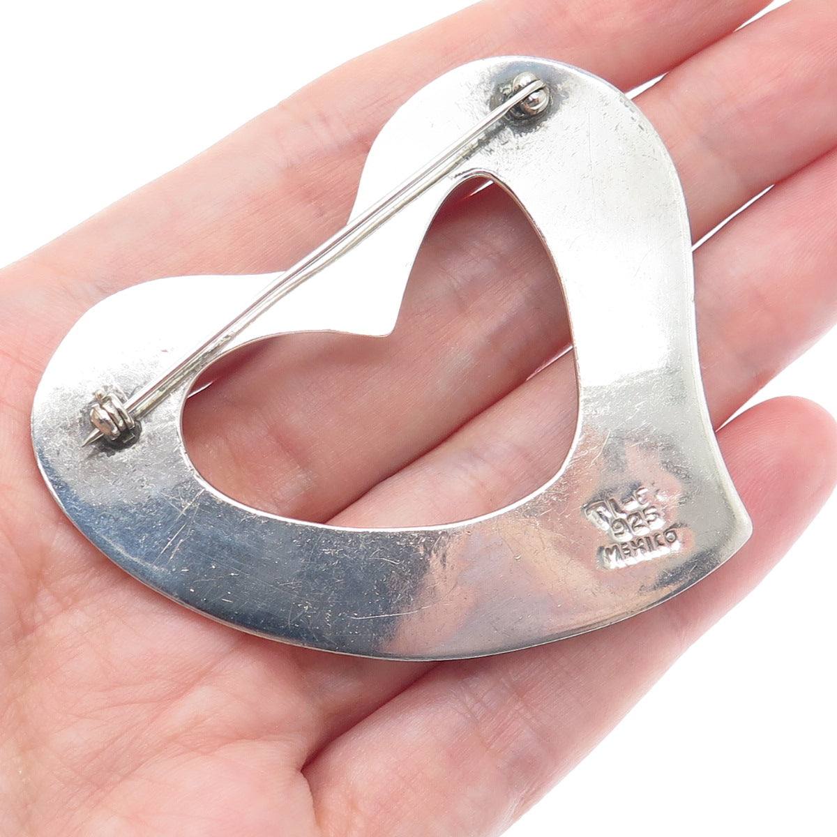 925 Sterling Silver Vintage Mexico Modernist Open Heart Pin Brooch