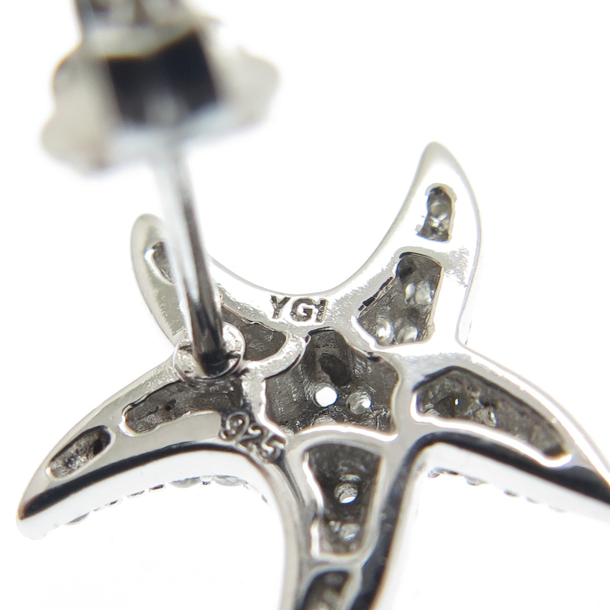 925 Sterling Silver Round-Cut Shaped C Z Starfish Stud Earrings