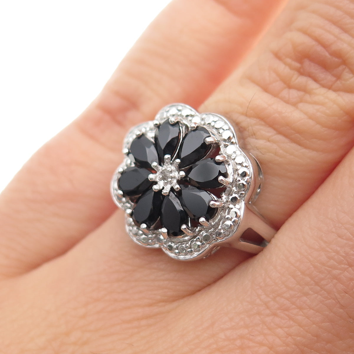 925 Sterling Silver Real Diamond & Black Spinel Flower Ring Size 6.25