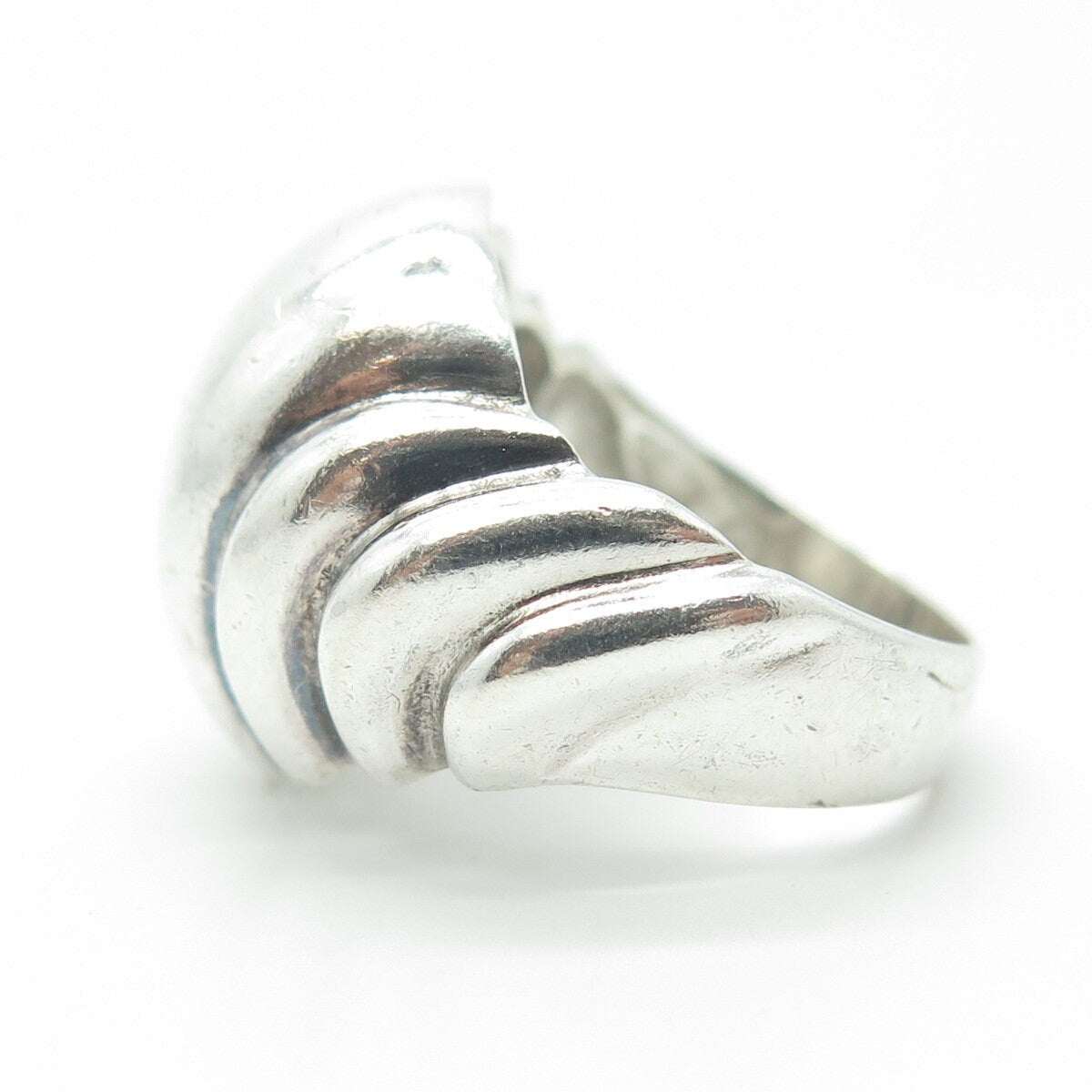925 Sterling Silver Vintage Ribbed Ring Size 7.75