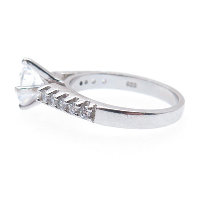 925 Sterling Silver Round-Cut C Z Engagement Ring Size 7