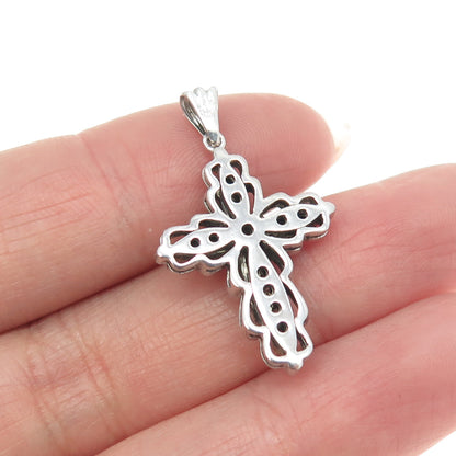 HN HENG NGAI 925 Sterling Silver Real Round-Cut Diamond Cross Pendant