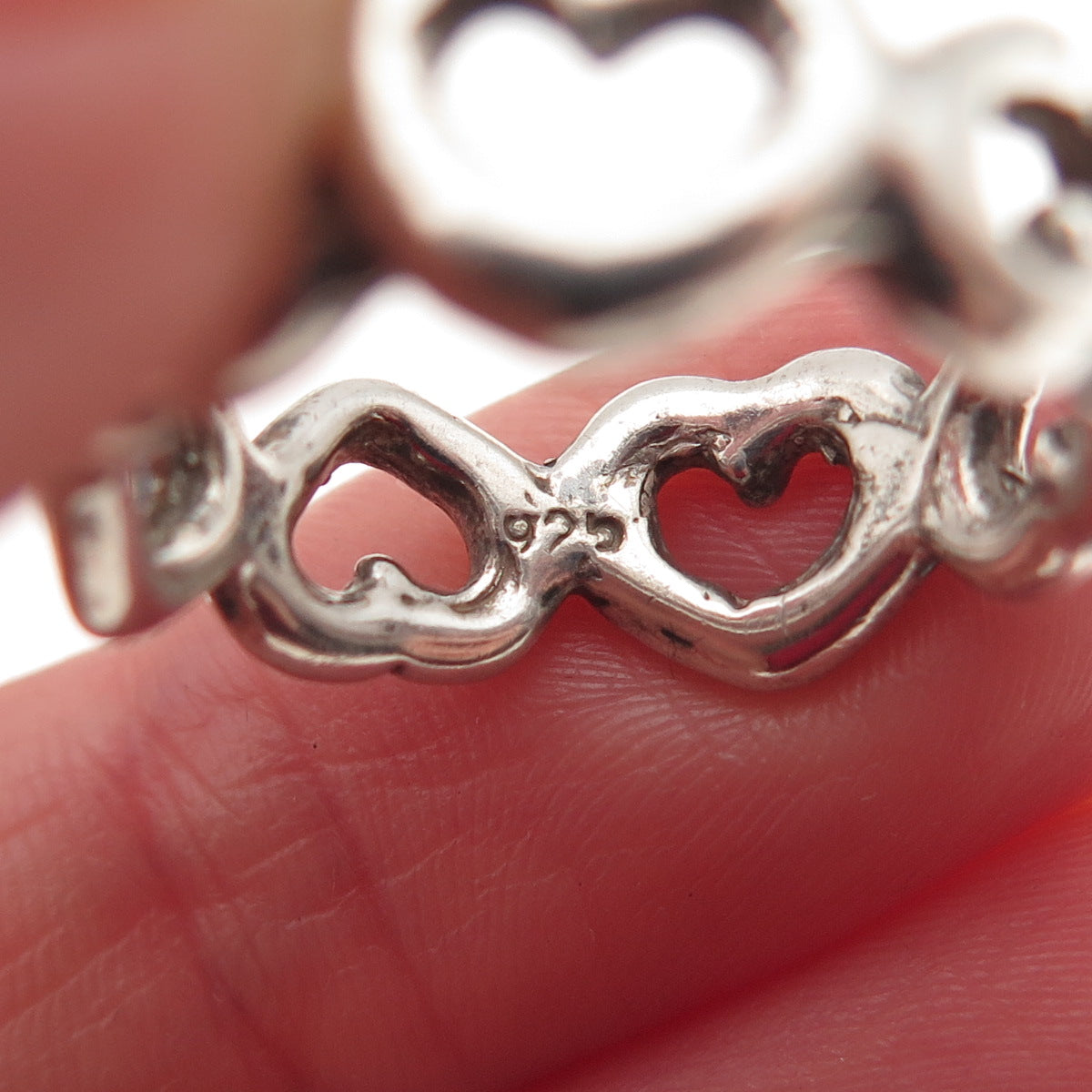 925 Sterling Silver Vintage Open Heart All Around Oxidized Ring Size 7.25