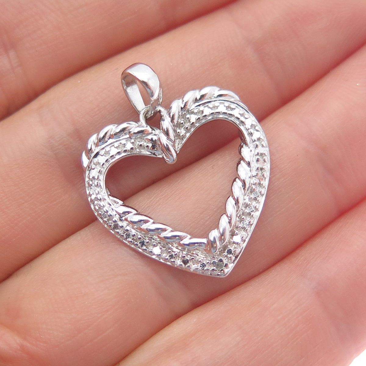 ROSS SIMONS 925 Sterling Silver Real Diamond Accent Heart Charm Pendant