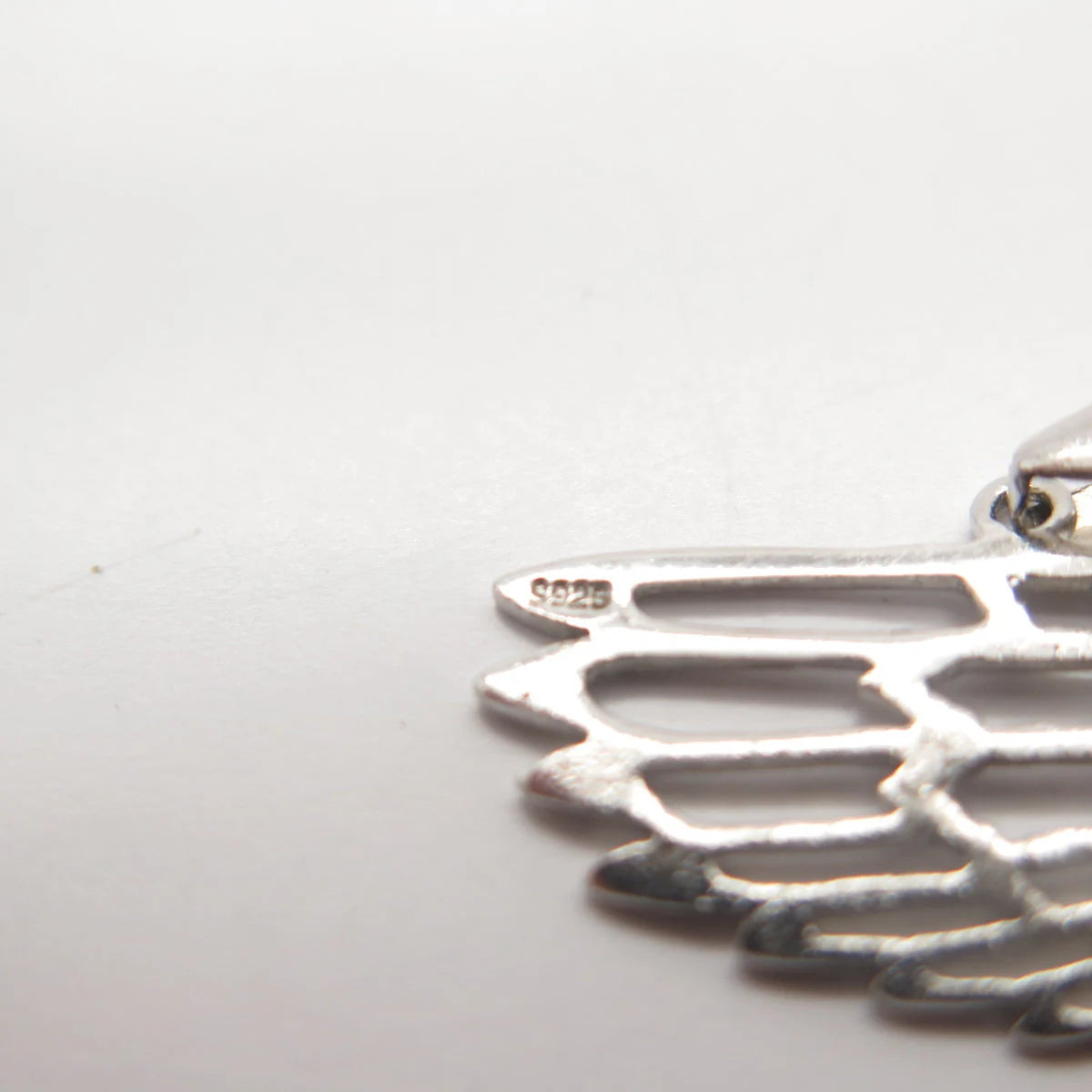 925 Sterling Silver Vintage Open Wing Pendant