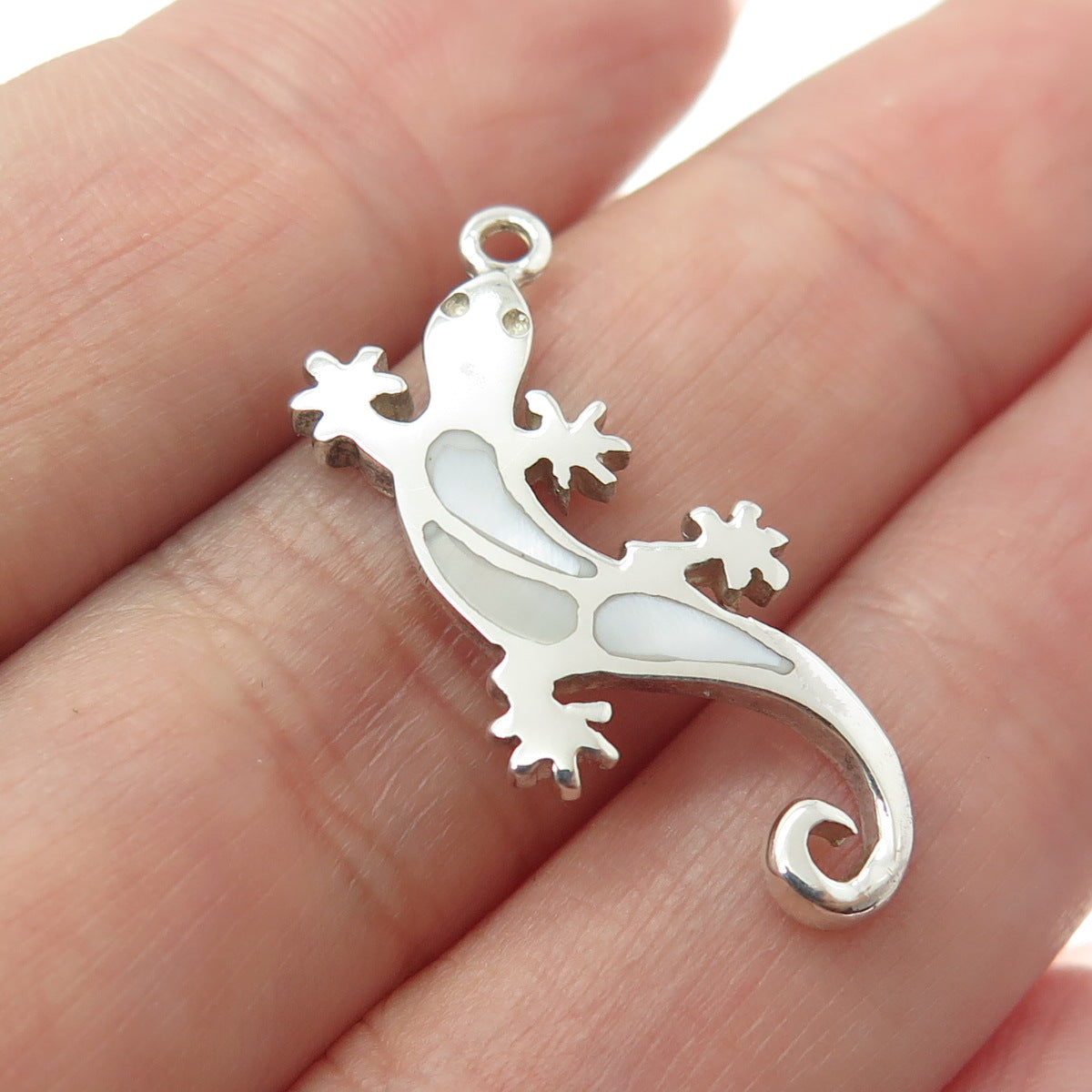 925 Sterling Silver Vintage Real Mother-of-Pearl Lizard Pendant