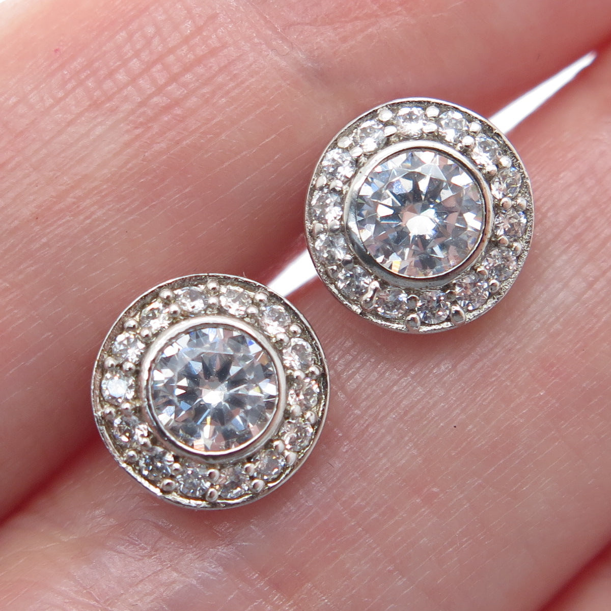 925 Sterling Silver Round-Cut C Z Sparkle Stud Earrings