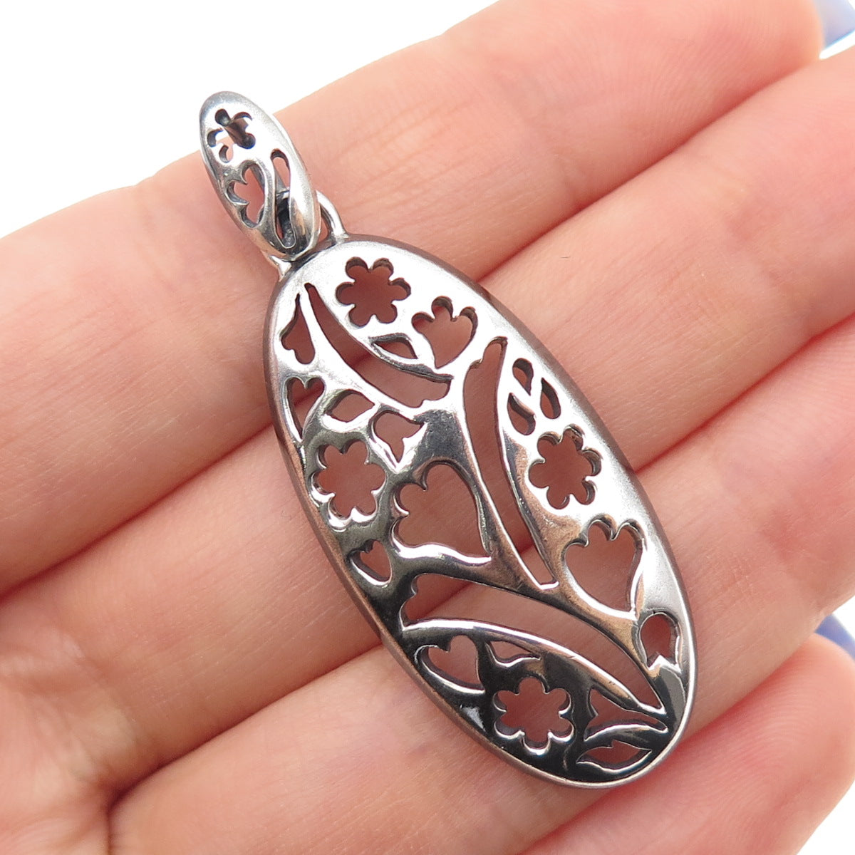 ROBERTO MARTINEZ 925 Sterling Silver Vintage Flower Oxidized Charm Pendant