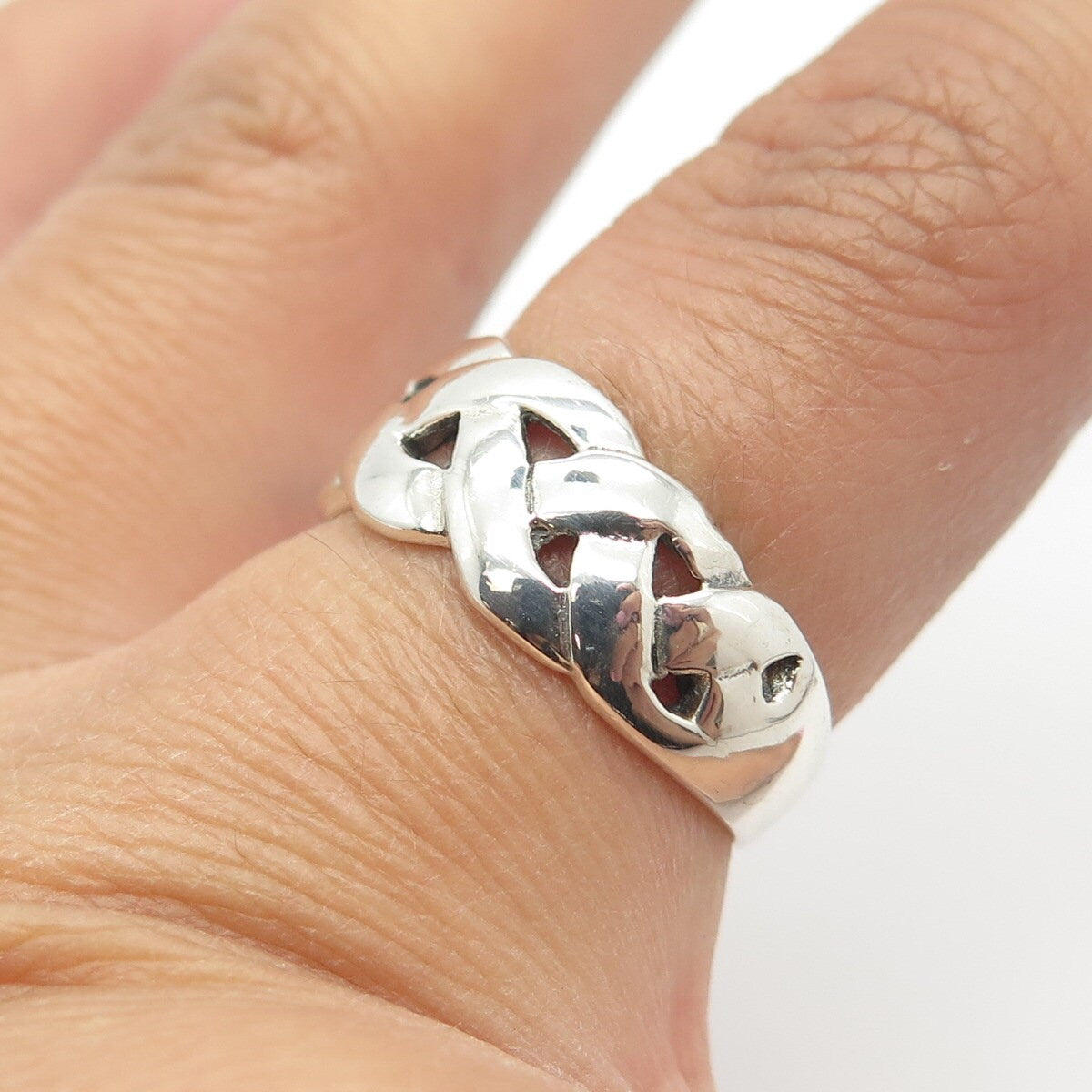 925 Sterling Silver Vintage Celtic / Wicker Ring Size 7.5