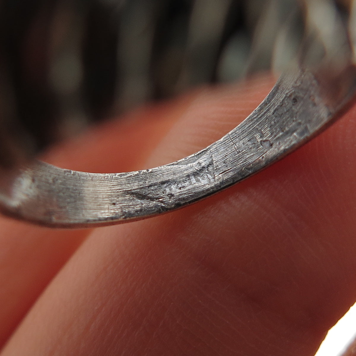925 Sterling Silver Vintage Modernist Diamond-Cut Dome Oxidized Ring Size 7