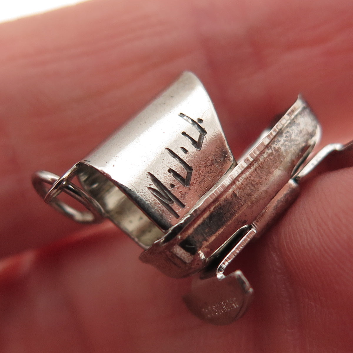 925 Sterling Silver Antique Art Deco Baby Cradle Oxidized 3D Charm Pendant