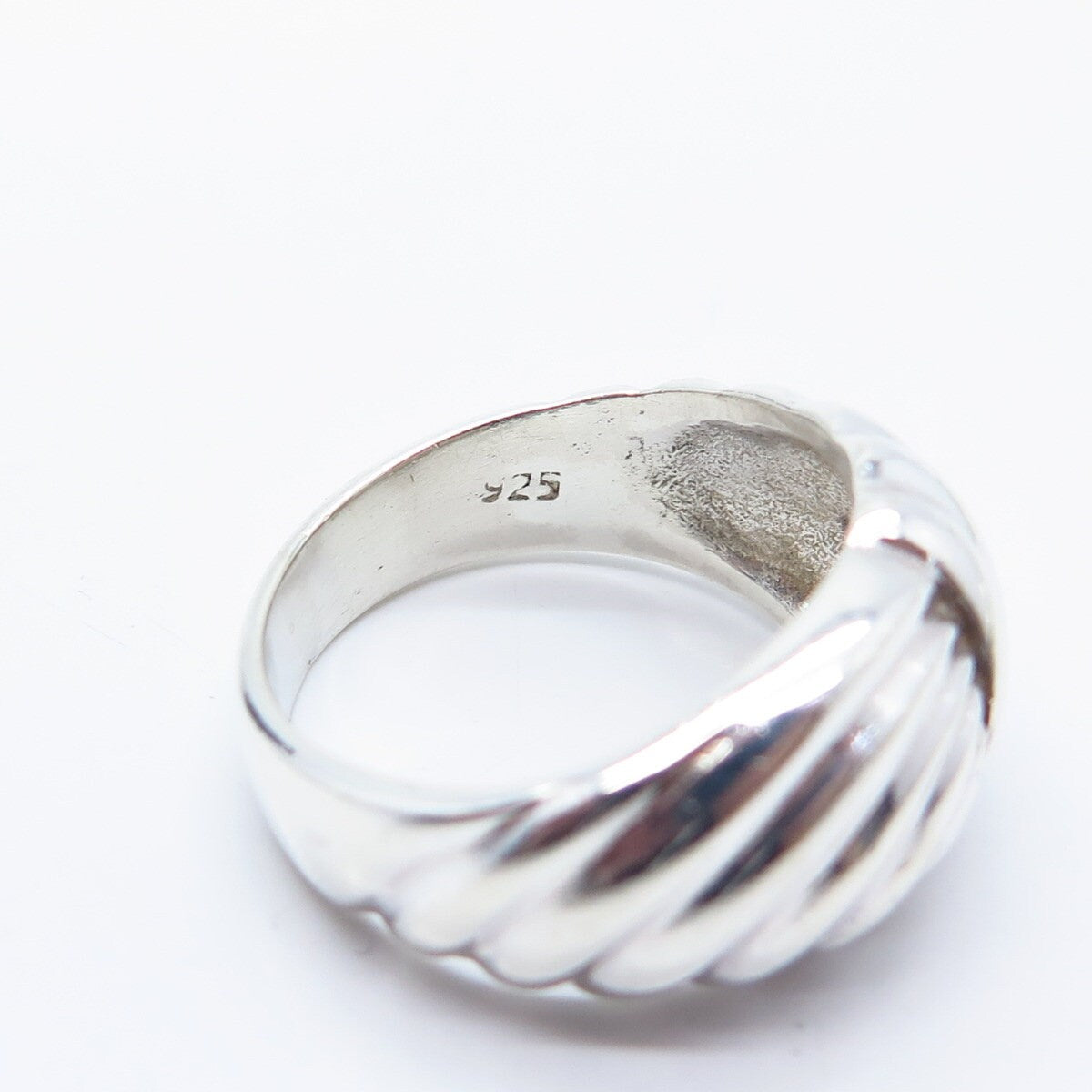 925 Sterling Silver Vintage Ribbed Ring Size 7.5