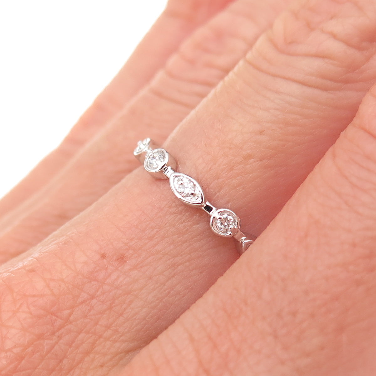 925 Sterling Silver Round-Cut C Z All Around Eternity Band Ring Size 6