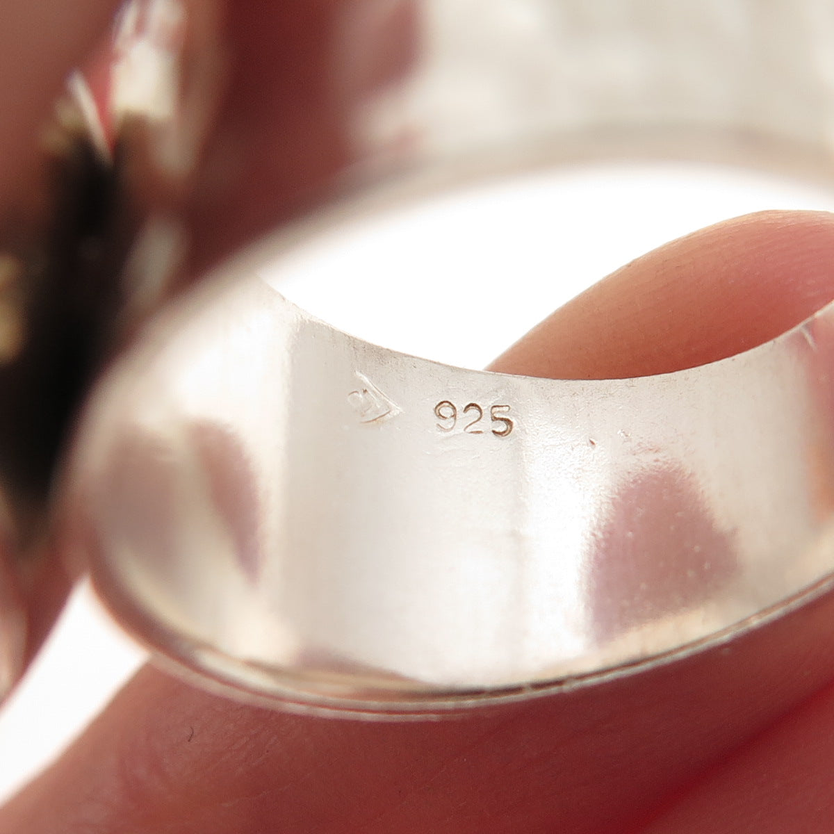 Silpada 925 Sterling Silver Vintage Real Pearl Modernist Oxidized Ring Size 6.75