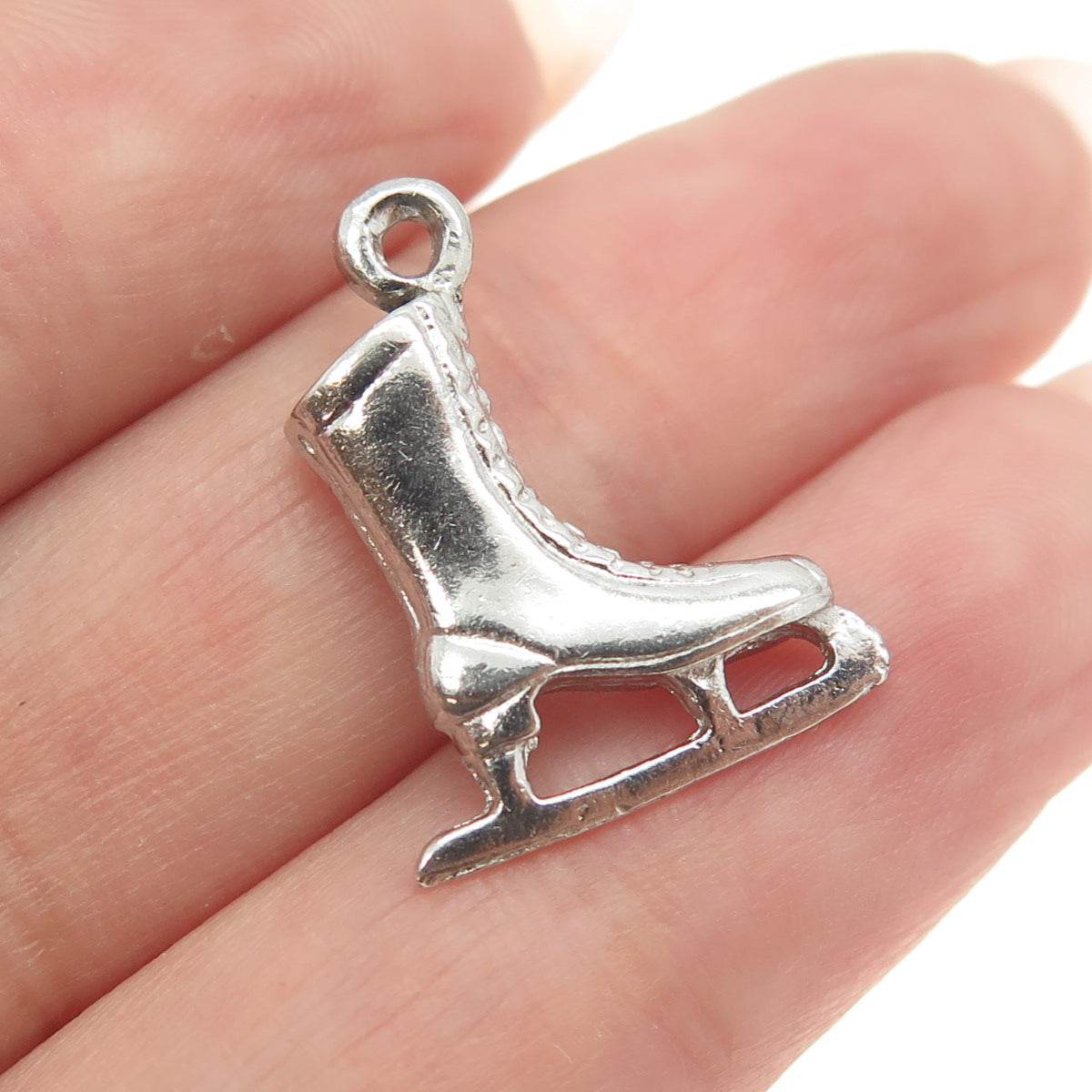 925 Sterling Silver Vintage Ice Skating Shoe 3D Charm Pendant