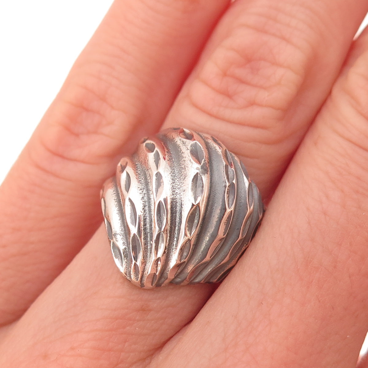 925 Sterling Silver Vintage Modernist Oxidized Ring Size 5.25