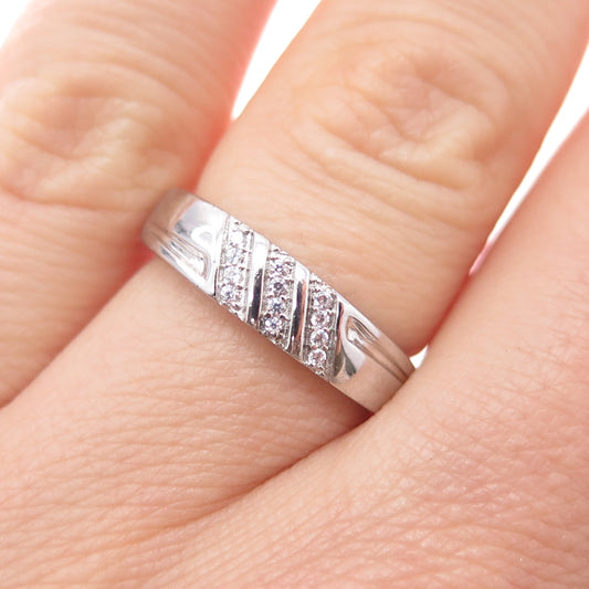 925 Sterling Silver Round-Cut C Z Ring Size 6.25