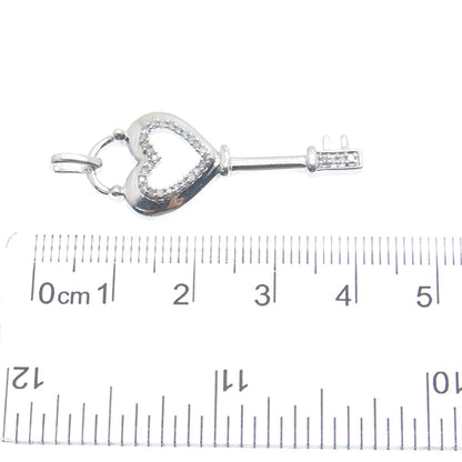 HN HENG NGAI 925 Sterling Silver Real Round-Cut Diamond Heart Key Charm Pendant