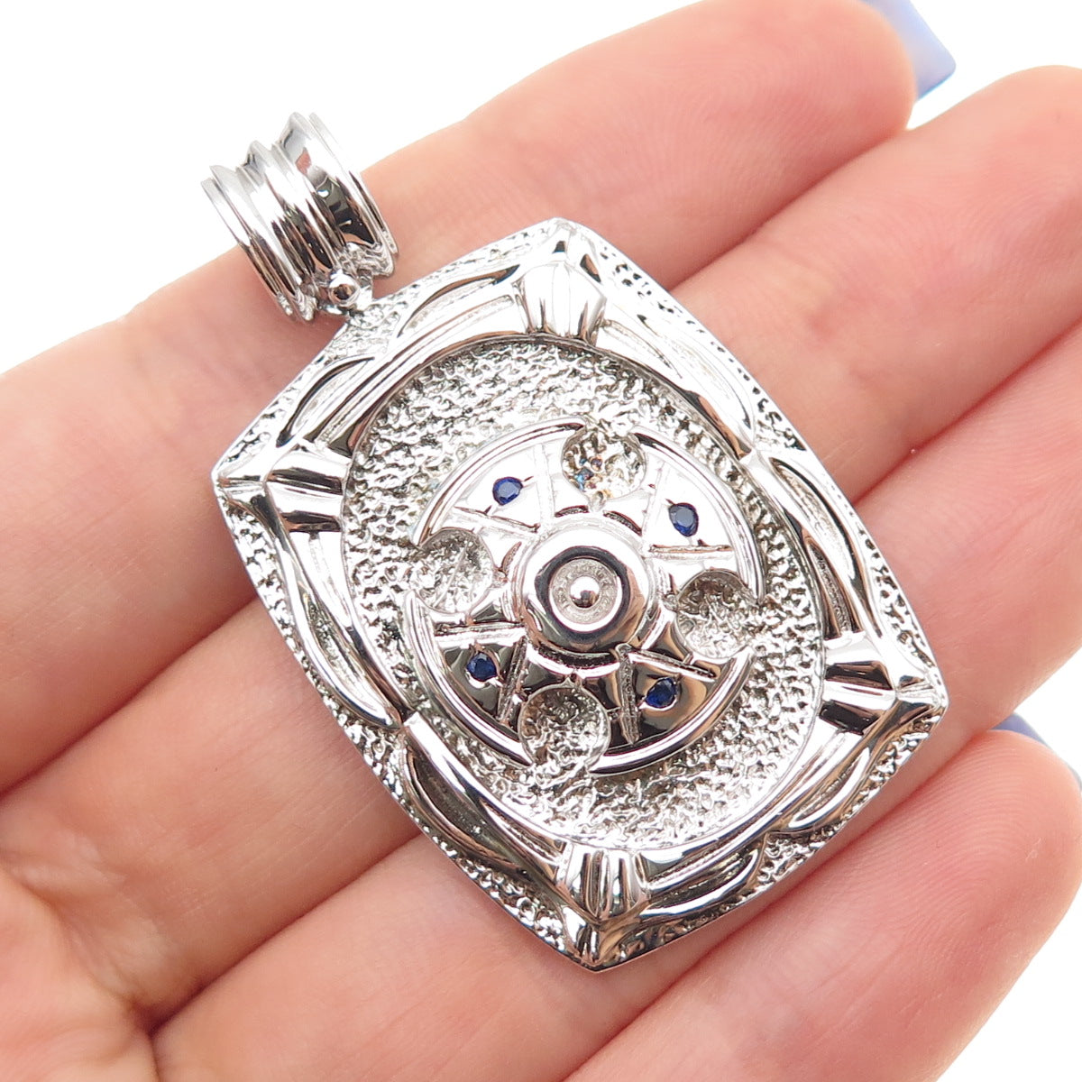 JOLUSA 925 Sterling Silver Real Round-Cut Sapphire Cross Pendant