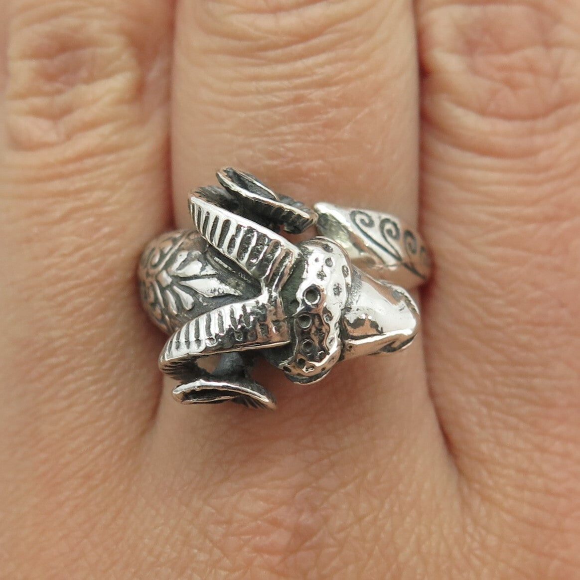 925 Sterling Silver Vintage Aries Zodiac Sign Oxidized Adjustable Ring Size 9.25