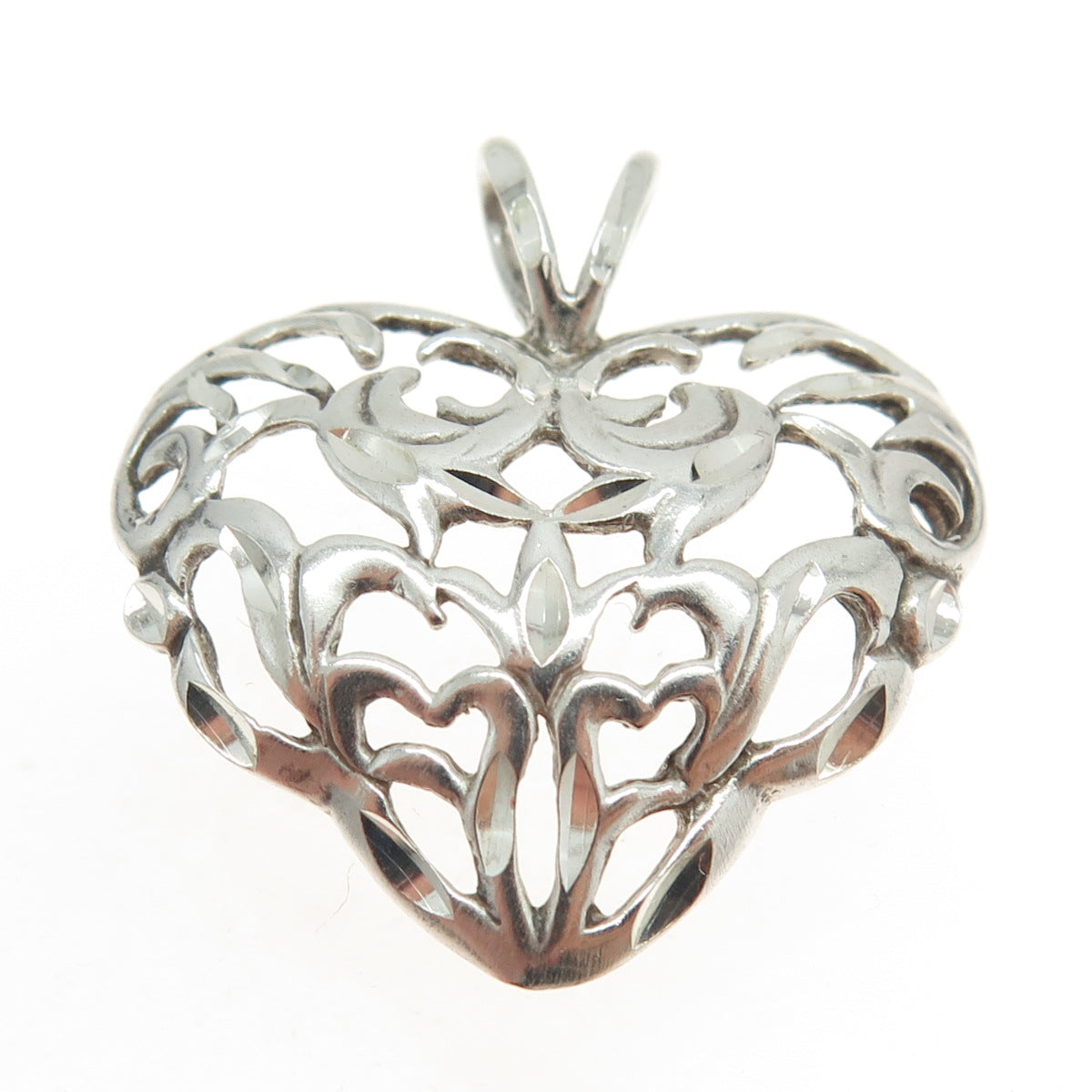 SHUBE 925 Sterling Silver Vintage Ornate Heart Pendant