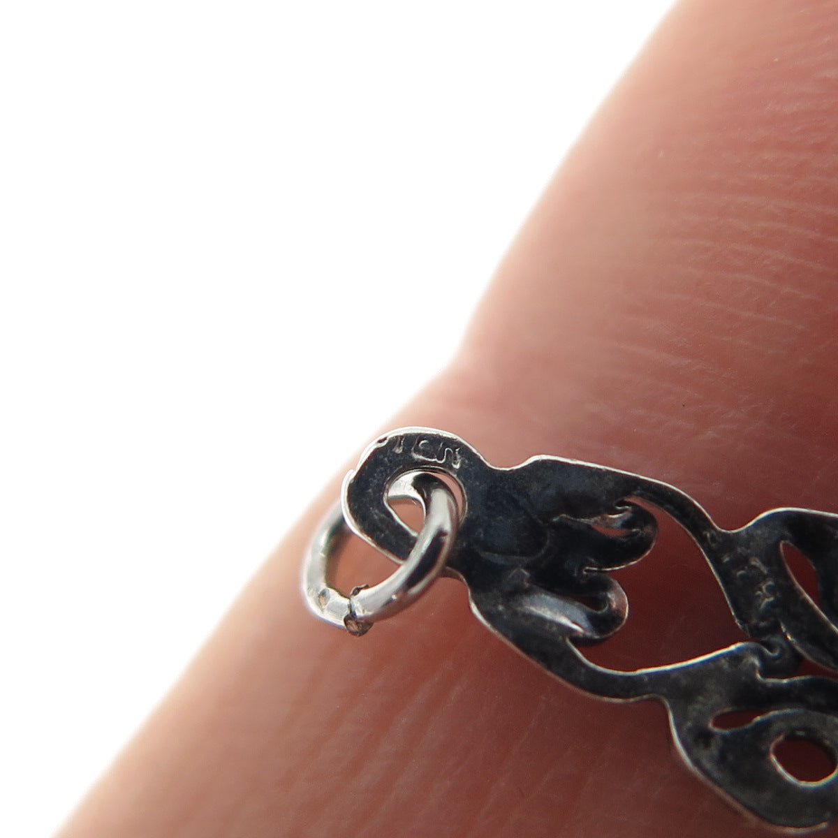925 Sterling Silver Vintage Flower & Butterfly Filigree Oxidized Charm Pendant