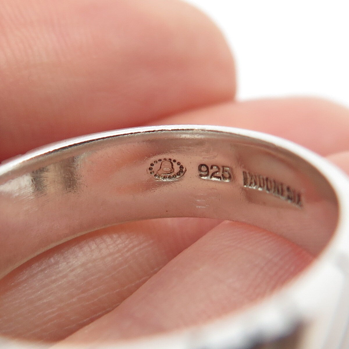 925 Sterling Silver Vintage Geometric Band Ring Size 10.25
