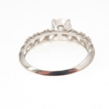 Jeulia 925 Sterling Silver Round-Cut C Z Engagement Ring Size 8
