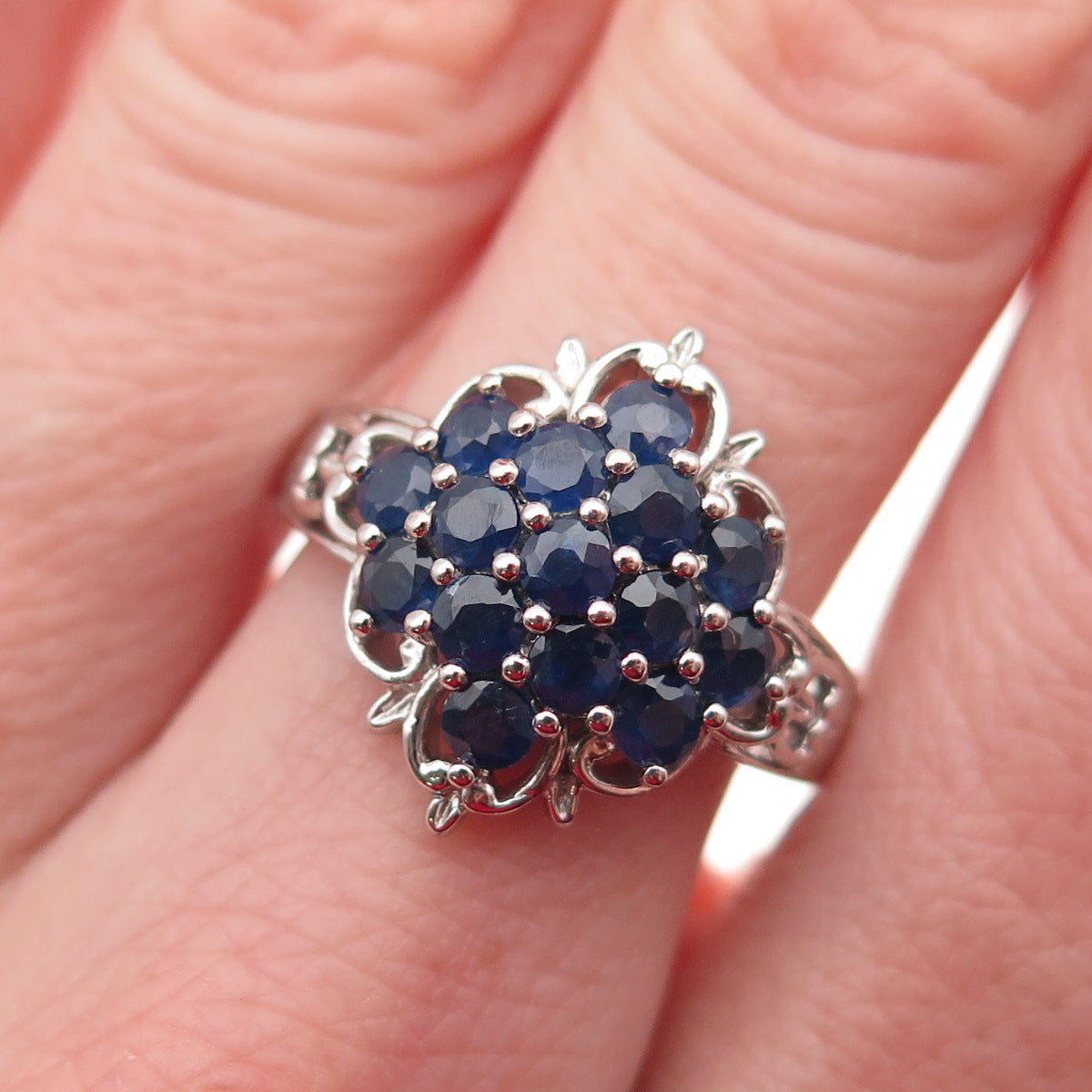 Chuck Clemency Sterling Silver Real Round-Cut Sapphire Cluster Ring Size 7.25