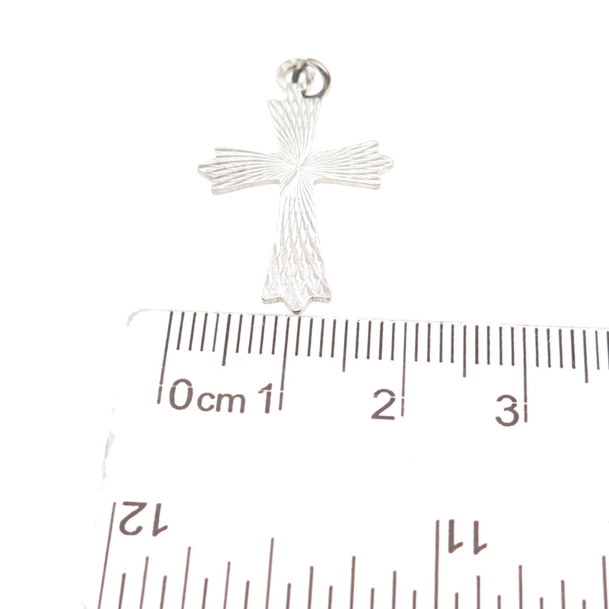 925 Sterling Silver Vintage Diamond-Cut Cross Charm Pendant