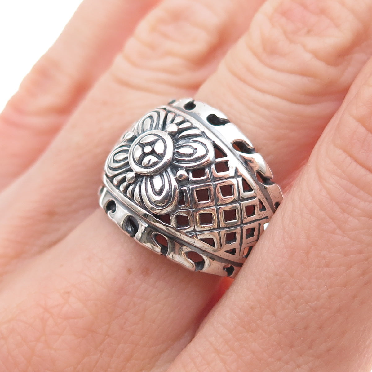 925 Sterling Silver Vintage Butterfly Oxidized Ring Size 8