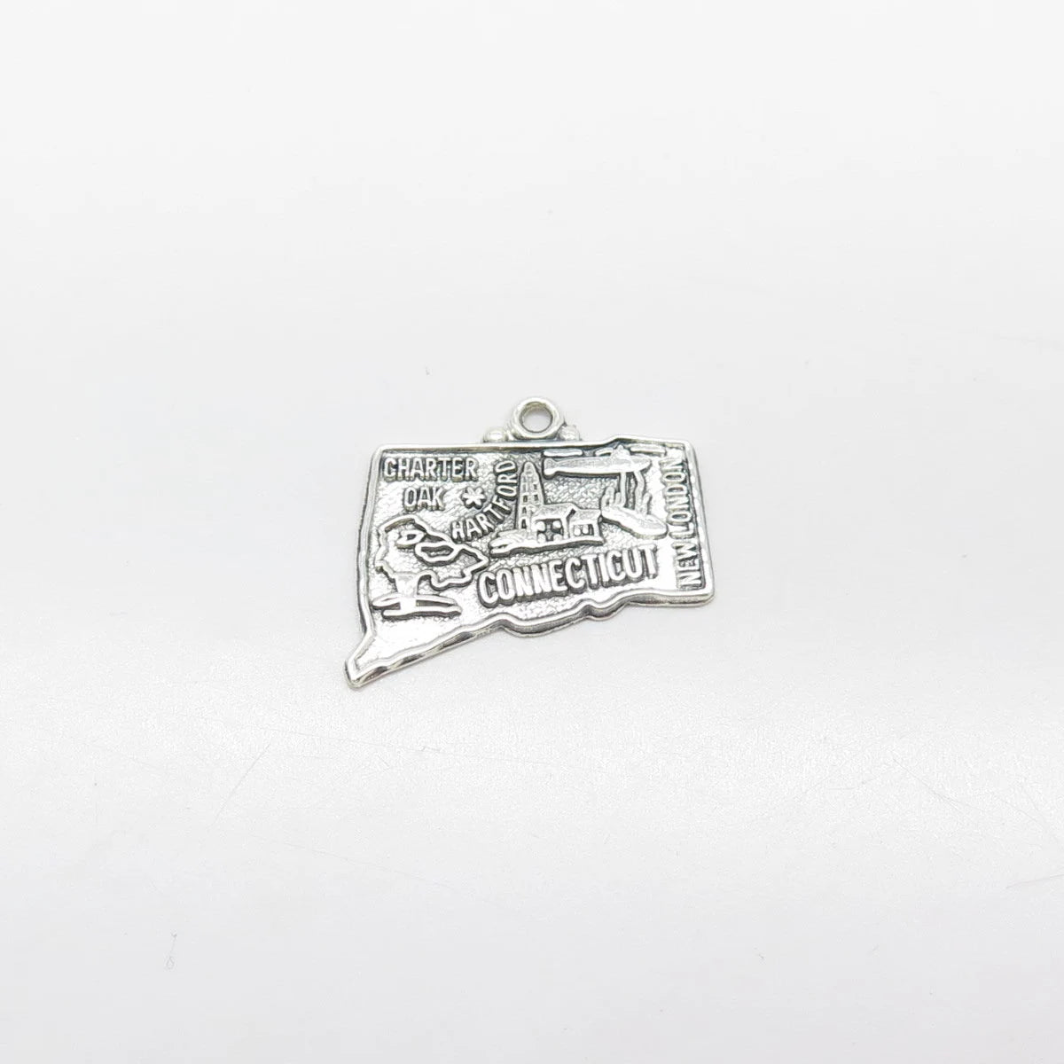 925 Sterling Silver Vintage "Connecticut" State Map Charm Pendant