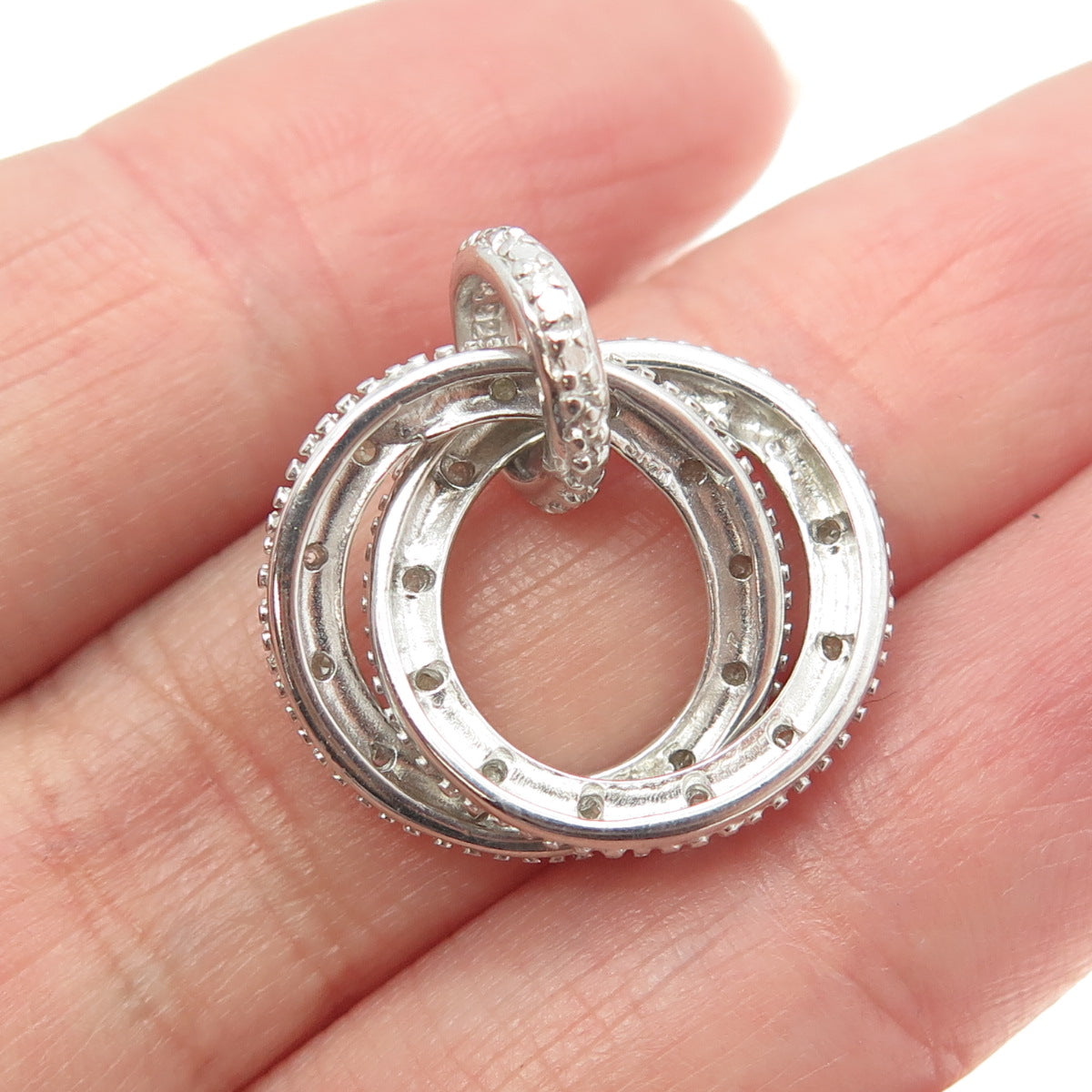 925 Sterling Silver Real Round-Cut Diamond Interlocked Circle Pendant